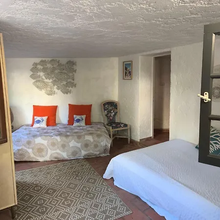 Jardin Secret Centre-ville D'antibes *